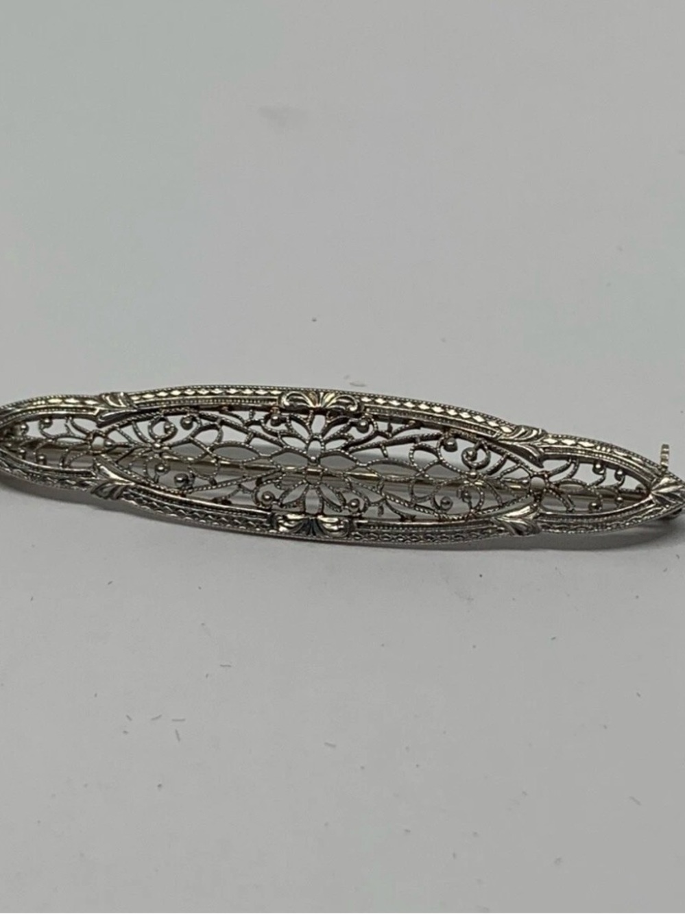 Vintage 14K White Gold Filigree Floral Bar Brooch Pin 2.43g
